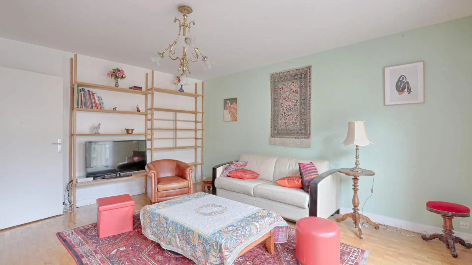 Apartment Appartement Martino - Welkeys Paris France